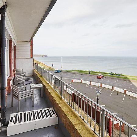 Host & Stay - 4 Metropole Towers Уитби Екстериор снимка